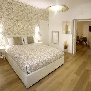 Buongiorno Colosseo Apartment Rom